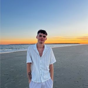 Meet your Posher, Ian